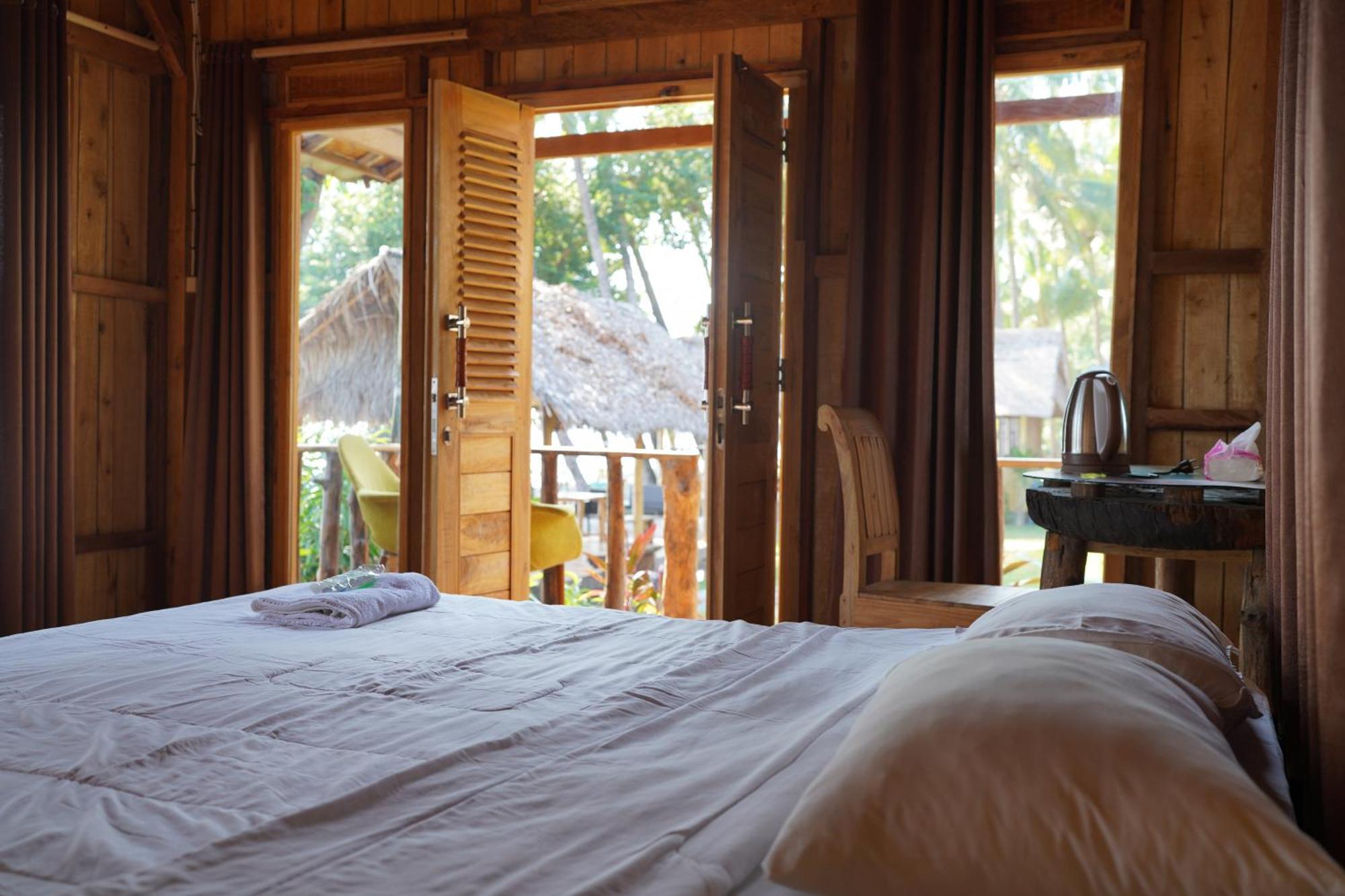 Kura Kura Beach Tejakula Ngoại thất bức ảnh